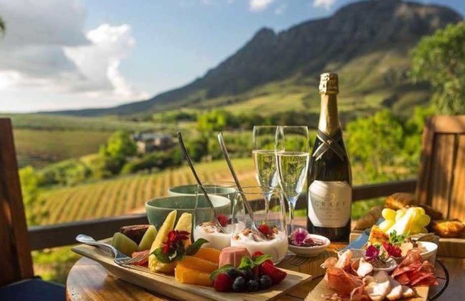 Why Vineyards in Stellenbosch South Africa Transform Every Wine Experience