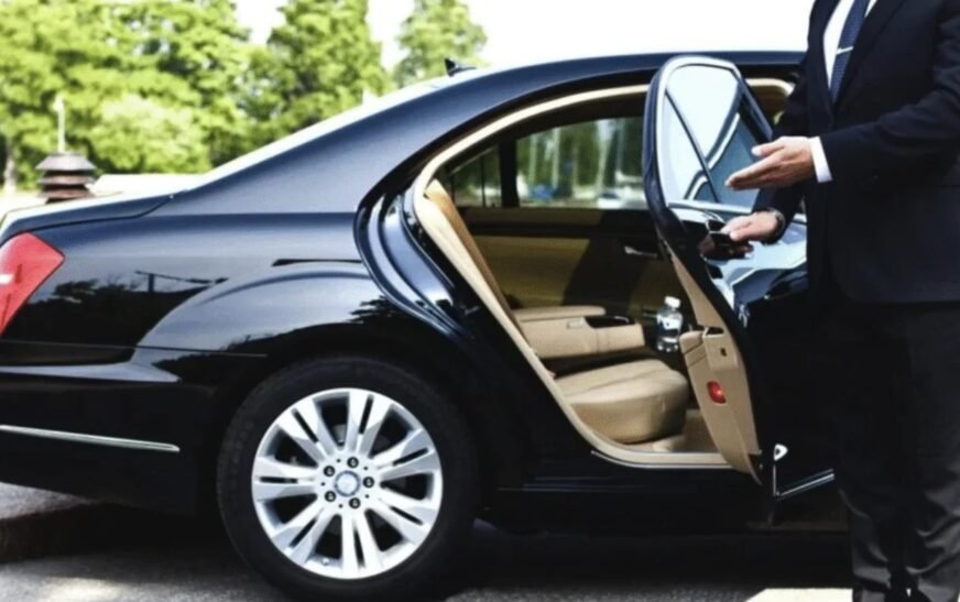 Why LAX Car Service is the Smart Choice for Business Travelers